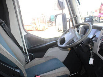 2017-volvo-fe-1428815-45816601