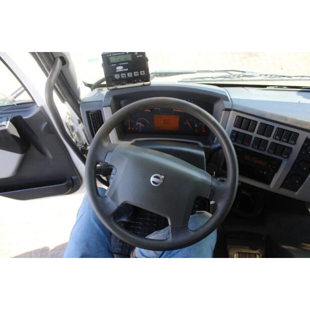 2017 Volvo FE-45816609