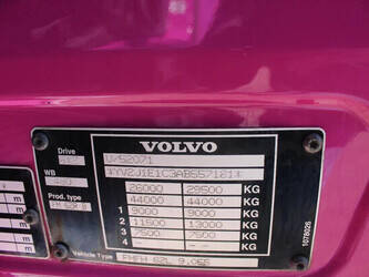 2010-volvo-fm-1428816-45816628