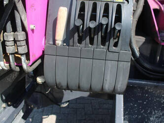 2010-volvo-fm-1428816-45816636