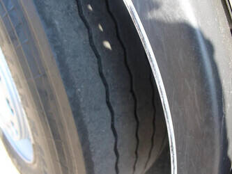 2010-volvo-fm-1428816-45816641