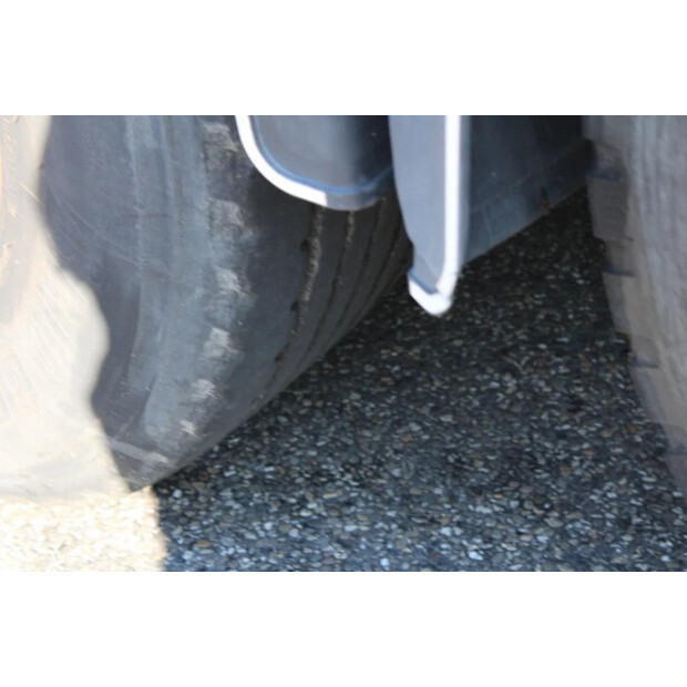 2018 Kässbohrer 3X-45816738