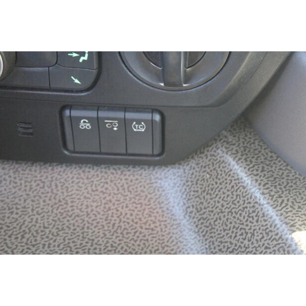 2020 DAF CF-45816784