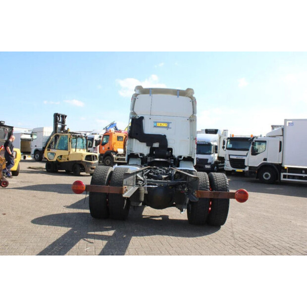 2019 داف CF-45816798