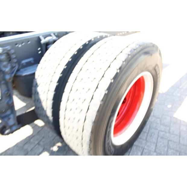 2019 داف CF-45816809