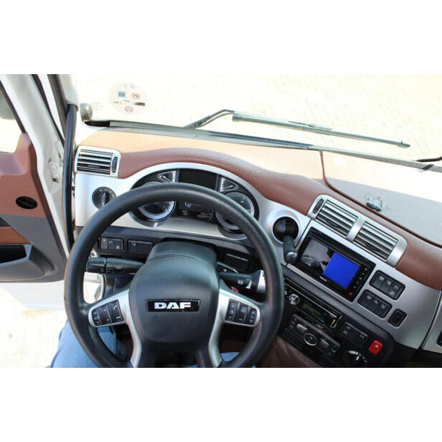 2019 داف CF-45816823