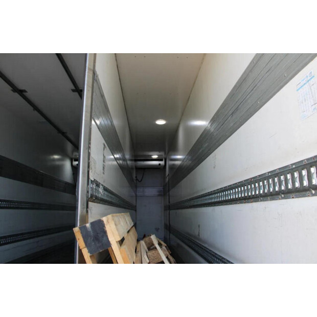 2016 Mercedes-Benz Antos-45816830