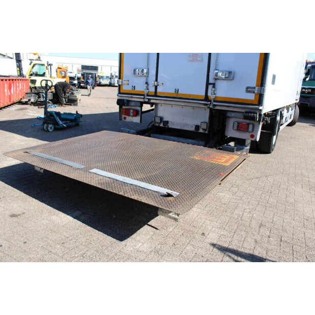 2016 Mercedes-Benz Antos-45816834