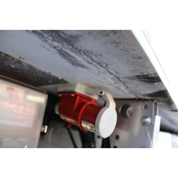 2016 Mercedes-Benz Antos-45816837