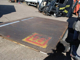 2016-mercedes-benz-antos-1428822-45816843