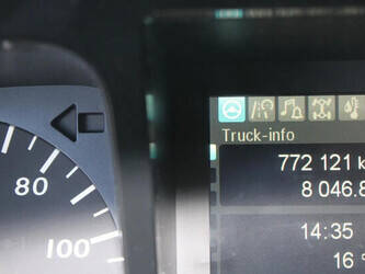 2016-mercedes-benz-antos-1428822-45816858