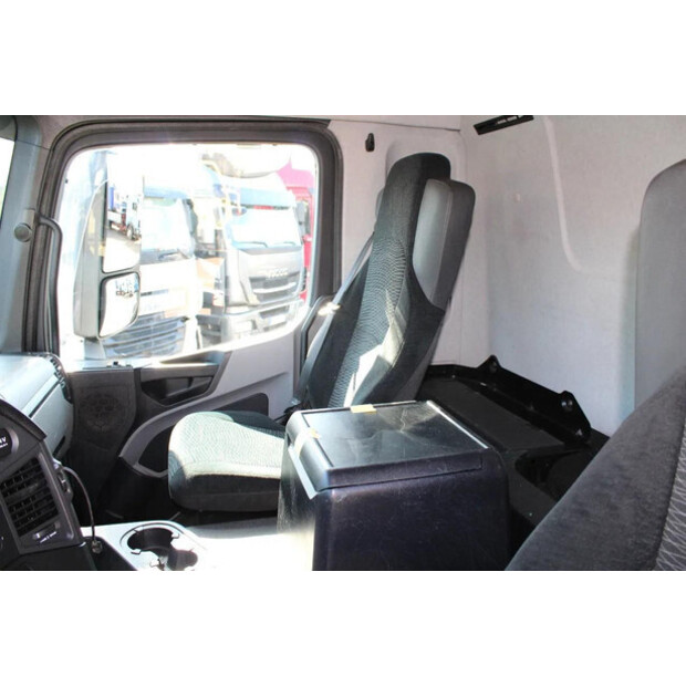 2016 Mercedes-Benz Antos-45816861