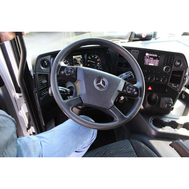 2016 Mercedes-Benz Antos-45816864