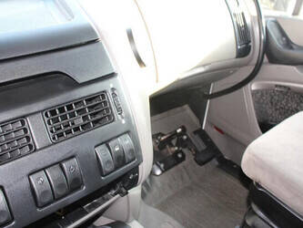 2008-daf-xf105-45816942