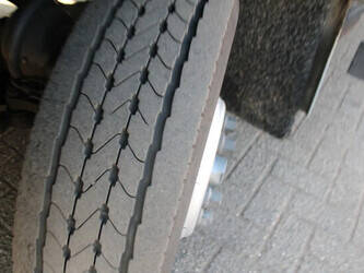 2009-daf-lf-1428826-45816960