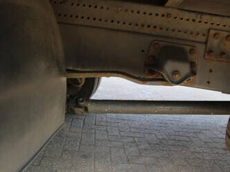 2009-daf-lf-1428826-45816979