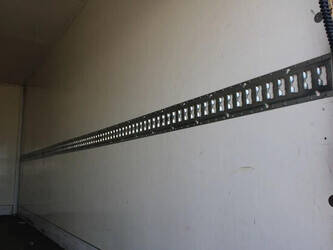 2009-daf-lf-1428826-45816993