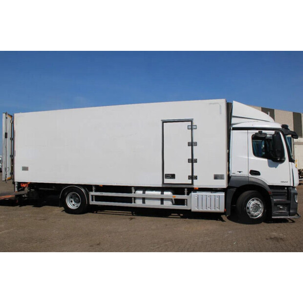 2016 Mercedes-Benz Antos-45817005