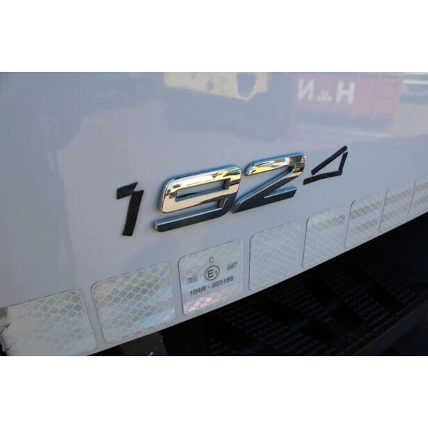 2016 Mercedes-Benz Antos-45817010