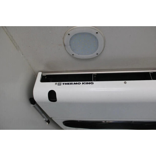 2016 Mercedes-Benz Antos-45817012