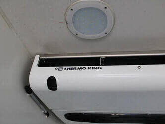 2016-mercedes-benz-antos-1428827-45817012