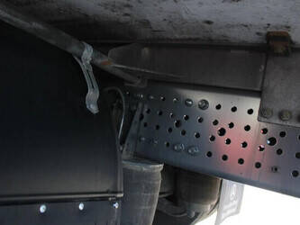 2016-mercedes-benz-antos-1428827-45817017