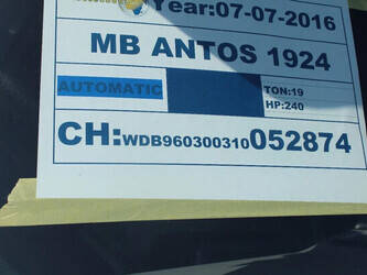 2016-mercedes-benz-antos-1428827-45817021