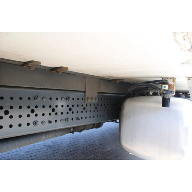 2016 Mercedes-Benz Antos-45817023