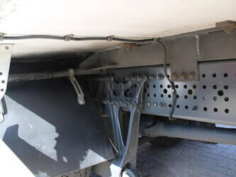 2016-mercedes-benz-antos-1428827-45817024