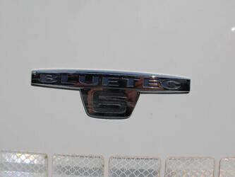 2016-mercedes-benz-antos-1428827-45817026