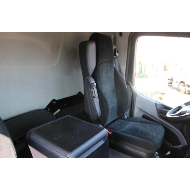 2016 Mercedes-Benz Antos-45817028