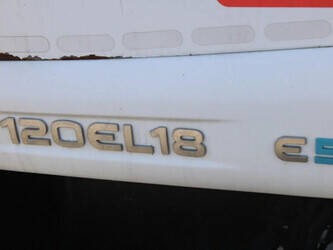 2010-iveco-eurocargo-1428829-45817062