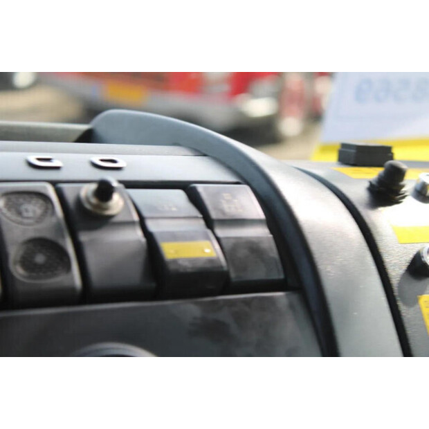 2010 Iveco Eurocargo-45817072