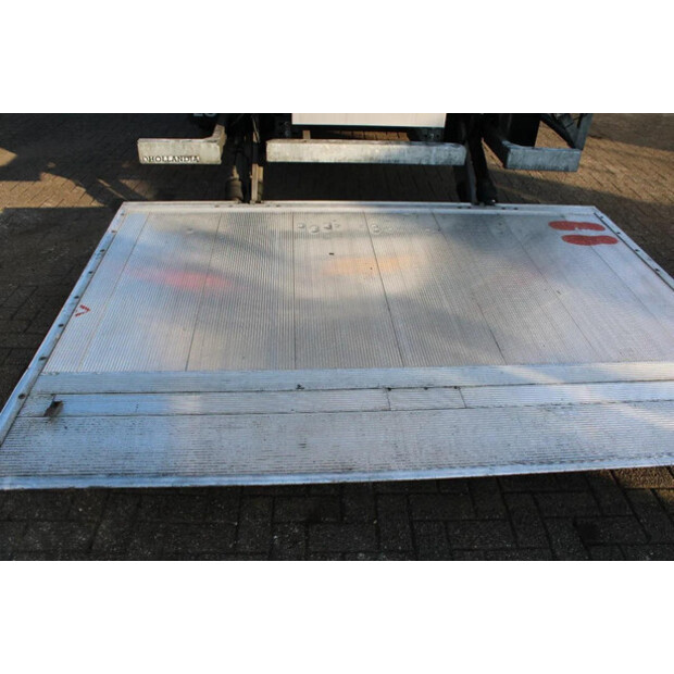 2020 DAF CF-45817136