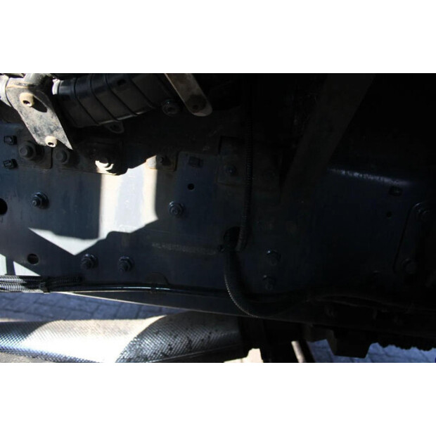 2020 DAF CF-45817139