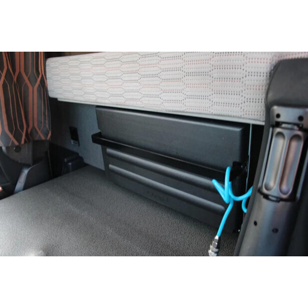 2020 DAF CF-45817153