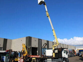 2002-man-14-224-45817204