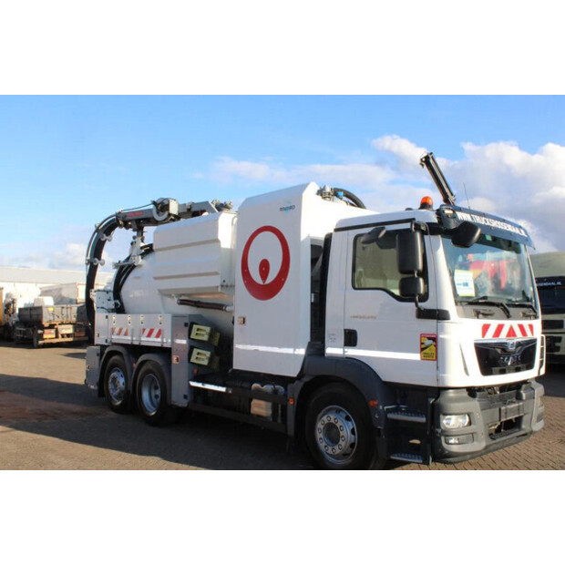 2015 مان TGM-45817237