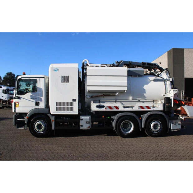 2015 مان TGM-45817242