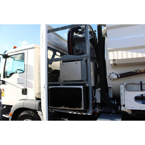 2015 مان TGM-45817266