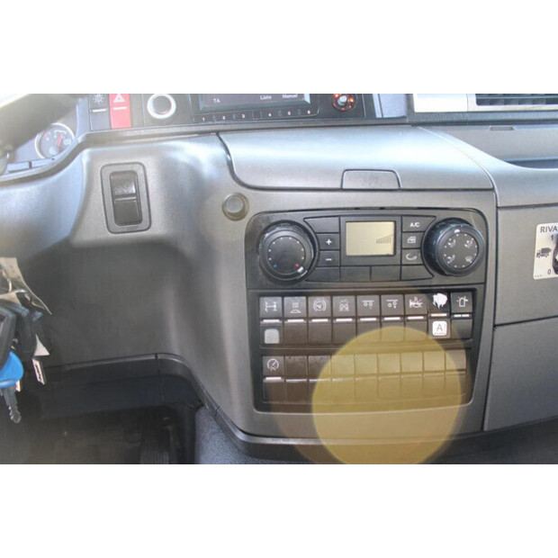 2015 مان TGM-45817272