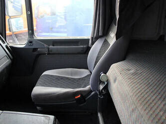 1999-man-others-45817310