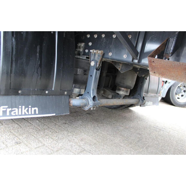 2015 ايفكو Eurocargo-45817340