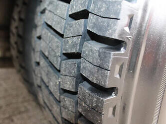 2015-iveco-eurocargo-1428836-45817346