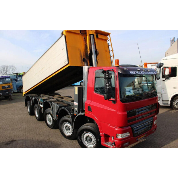 2003 جيناف OTHERS-45817366