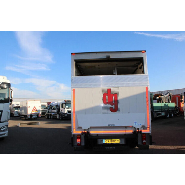 2013 Volvo FL-45817416