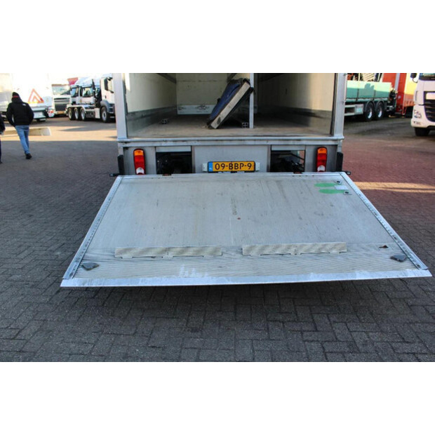 2013 Volvo FL-45817422