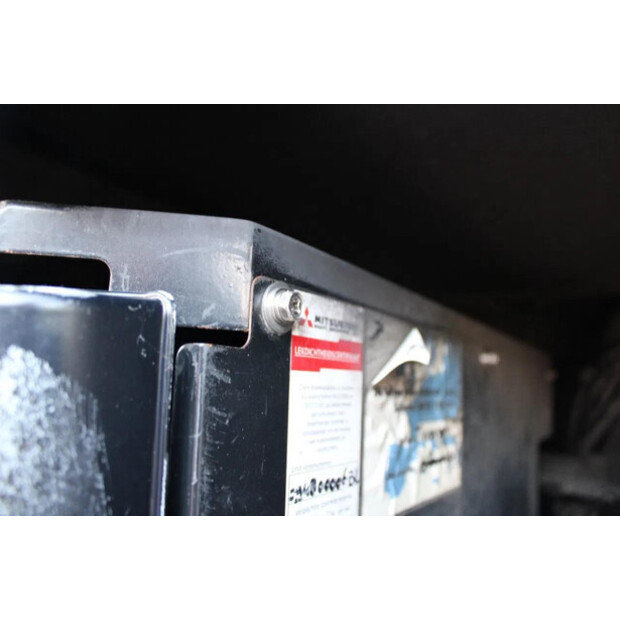 2013 Volvo FL-45817437