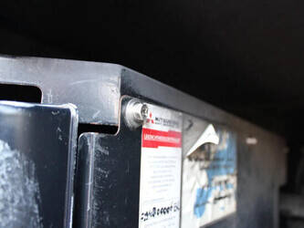 2013-volvo-fl-1428838-45817437