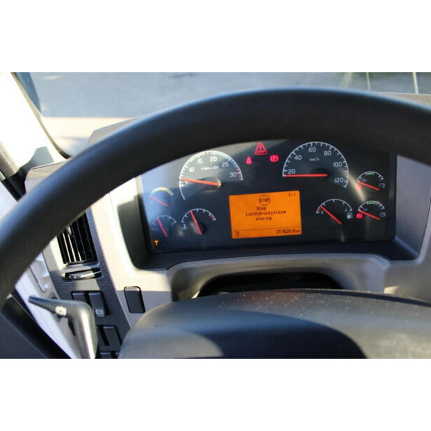 2013 Volvo FL-45817446